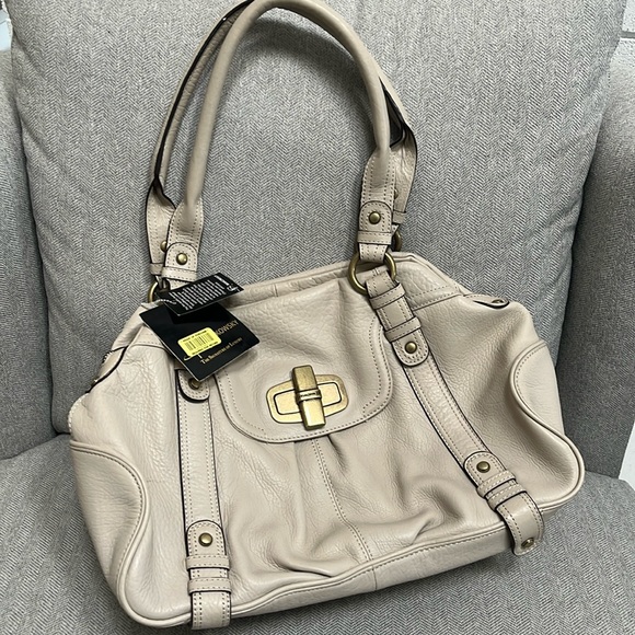 NWT B Makosky leather purse - Picture 1 of 7